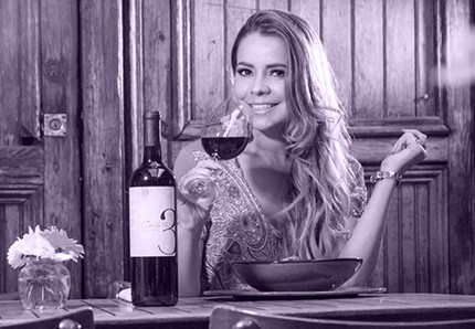 ¿QUIÉN SOSTIENE REALMENTE TU COPA? EL IMPULSO FEMENINO QUE ESTÁ POTENCIALIZANDO NUESTRA INDUSTRIA